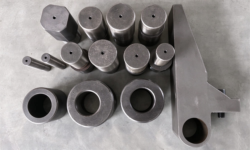 Piles and Bushings on Steel Bar Bending Machine